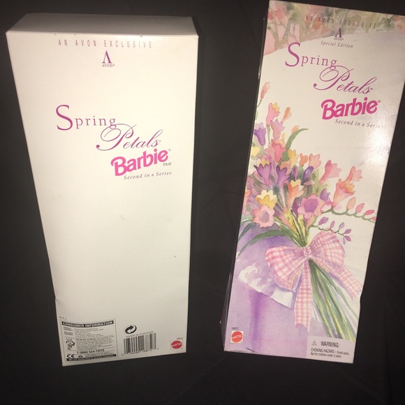 1996 Spring Petals Barbie - Picture 3 of 3